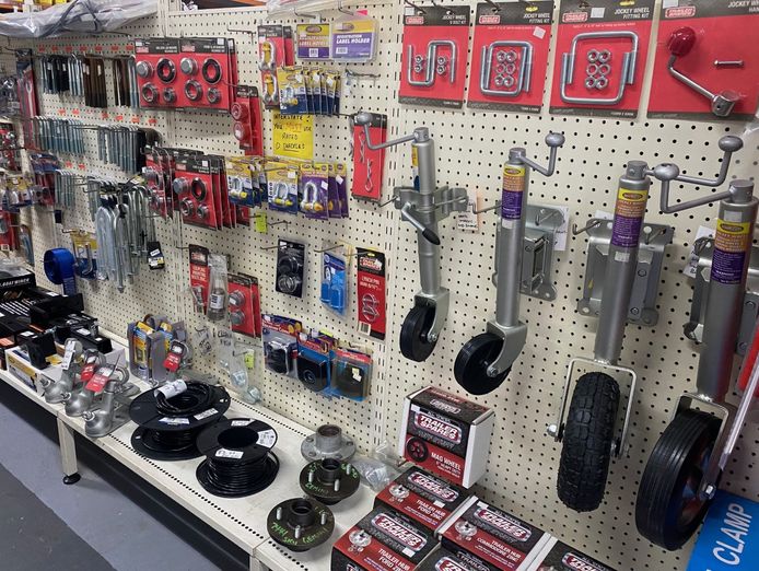automotive-retail-store-5