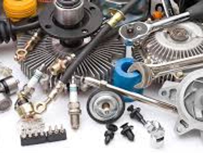 automotive-retail-store-6