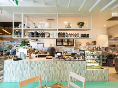 degani-cafe-franchise-burleigh-heads-stockland-own-your-dream-cafe-4