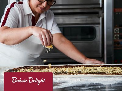 turn-your-business-dreams-into-reality-at-bakers-delight-palm-beach-1
