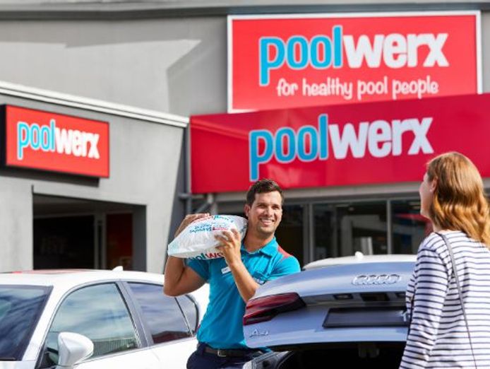 poolwerx-established-gold-coast-territories-mobile-pool-franchises-ready-to-go-6