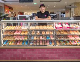 Be your own boss with a Donut King! Join an established franchise business!