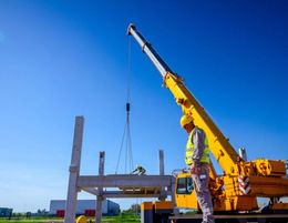 Fast Growing Crane Hire Opportunity Limited Competition