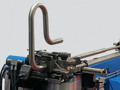 the-only-one-of-its-kind-custom-bending-pipes-0