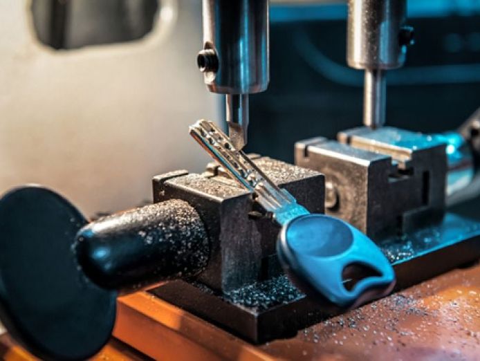 key-cutting-and-shoe-repairs-0