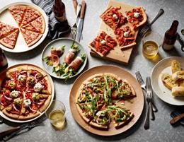 Crust Gourmet Pizza Franchise available in Hamilton, QLD. Enquire Now!