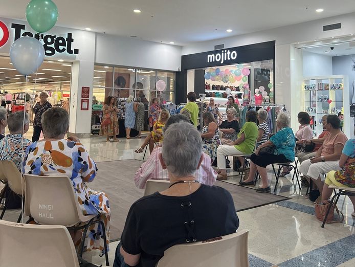 new-stellarossa-cafe-opportunity-bribie-island-qld-4