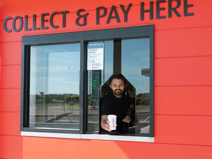 new-stellarossa-cafe-opportunity-gladstone-qld-4