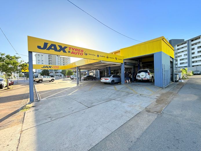 jax-tyres-auto-townsville-1