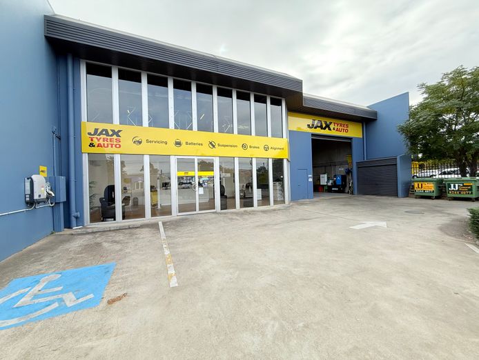 jax-tyres-auto-sa-1