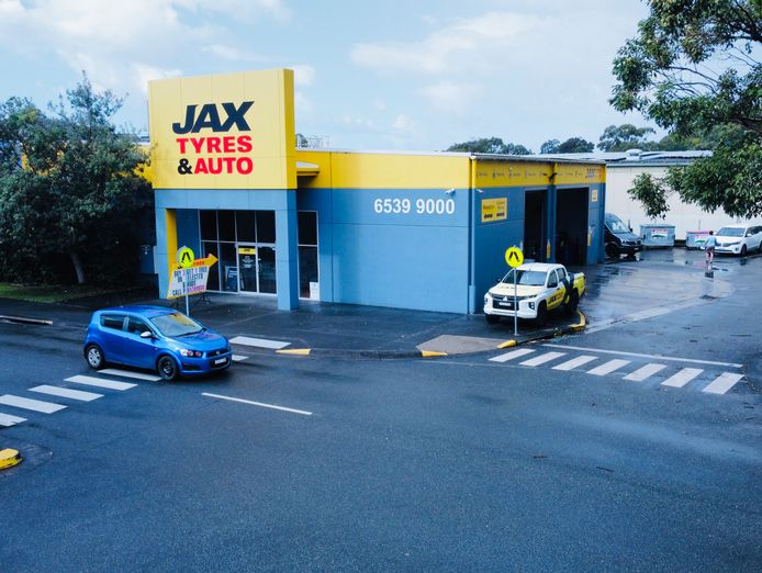 tyre-auto-business-opportunity-prime-forster-location-0
