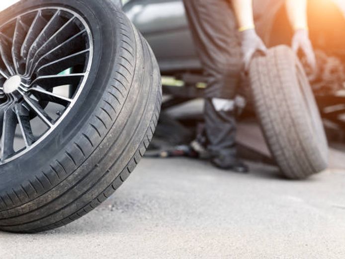 tyre-automotive-hub-0