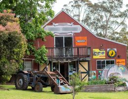 OPEN TO OFFERS! Long Established Hardware, Farm and Gardening Supplies Store in
