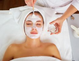 Skin & Beauty Spa, are you wanting to get into the beauty industry?  HUGE PR
