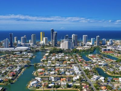 mobile-services-business-cleaning-air-conditioners-across-the-gold-coast-1