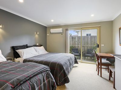 adj-net-profit-gt-243k-13-rooms-freehold-motel-strahan-tasmania-70-occupancy-5