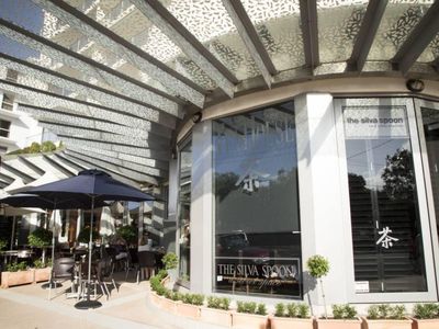 exotic-cafe-and-tea-shop-in-picturesque-waterside-location-sunshine-coast-0