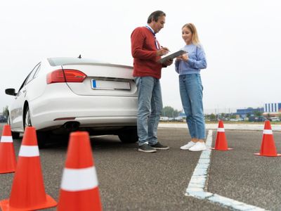 revolutionise-driving-school-bookings-act-master-territory-added-online-sales-0