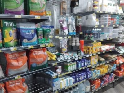 freehold-port-cygnet-grocer-cygnet-with-residence-t-o-1-7m-net-210k-more-8