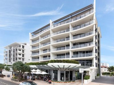 exotic-cafe-and-tea-shop-in-picturesque-waterside-location-sunshine-coast-1