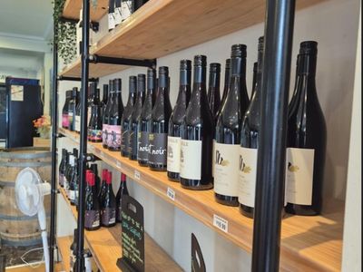coastal-wine-bar-amp-liquor-store-opportunity-bayside-melbourne-0
