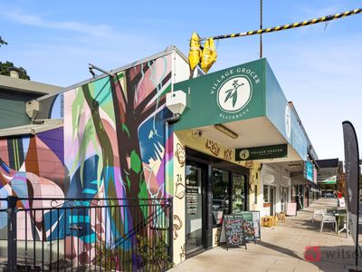 fantastic-small-local-supermarket-6