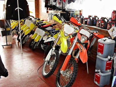 high-profits-automotive-service-centre-and-retail-t-o-fy-2023-gt-1-1-mill-roi-1-7