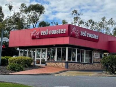 back-on-the-market-red-rooster-helensvale-high-turnover-driv-thru-location-1