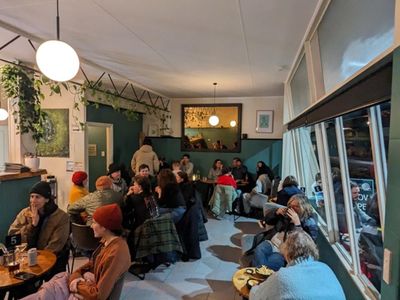 queenstown-wine-bar-proven-lifestyle-upside-0