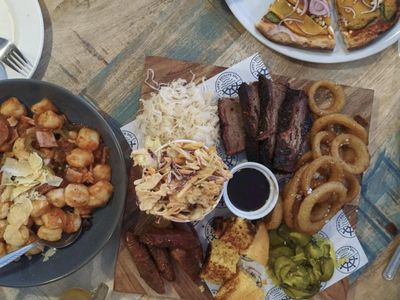 exceptional-coastal-pizza-and-burger-opportunity-huge-roi-here-1