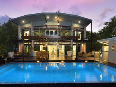 luxury-holiday-rental-business-in-north-queensland-exceptional-lifestyle-livin-2