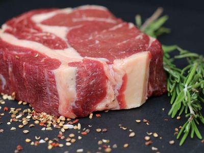 gold-coast-large-format-butchery-amp-food-service-business-with-retail-shop-fo-1