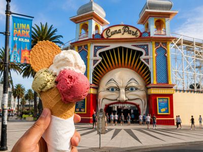 premium-ice-cream-amp-dessert-business-prime-st-kilda-location-0