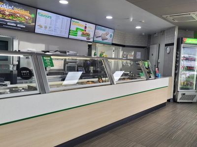 subway-franchise-henry-st-loganholme-5-days-only-industrial-area-remodelle-1