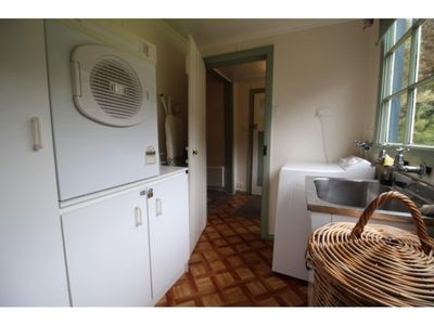 2-bedroom-home-owner-occupy-or-investment-299-000-8