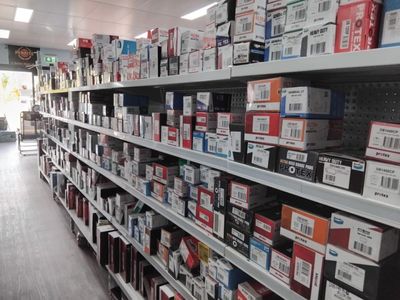 vendor-finance-thriving-auto-parts-st-helens-l-h-100-000-sav-busy-amp-profi-4
