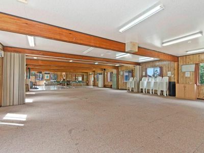 group-accommodation-freehold-and-business-8