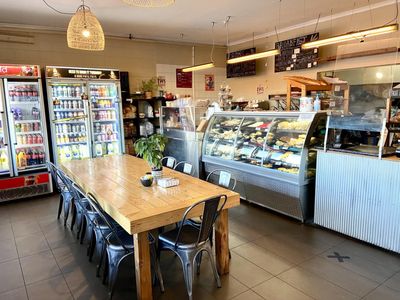 prime-position-near-new-spirit-of-tas-devonport-bakery-cafe-t-o-approx-960-000-4