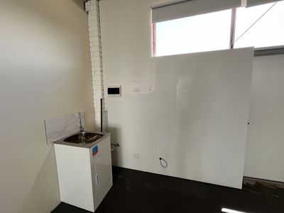 owner-occupier-or-investment-ideal-main-road-frontage-freehold-shopblank-canvas-4