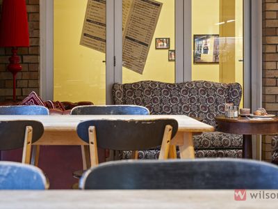 iconic-maitland-cafe-operated-under-management-4