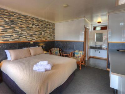 24-room-fhgc-best-value-tasmanian-motel-1-250-000-negotiable-6