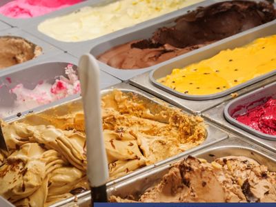 fully-equipped-ice-cream-shop-for-chattel-sale-rosebud-vic-0