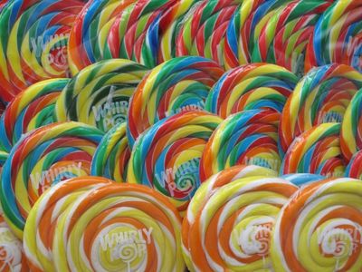 biggest-brightest-best-lolly-shop-in-tasmania-o-o-49-000-sav-netting-in-exces-3