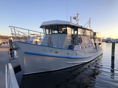boat-cruise-business-a-great-coastal-lifestyle-5