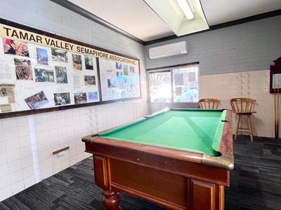 signal-station-tavern-offers-over-99-000-sav-easy-operation-main-rd-frontage-6