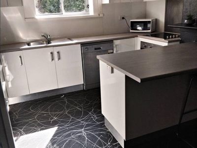 freehold-investment-deloraine-3-tenants-forecasted-roi-10-4