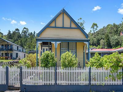 award-winning-historic-bnb-or-private-residence-fully-furnished-325-000-0