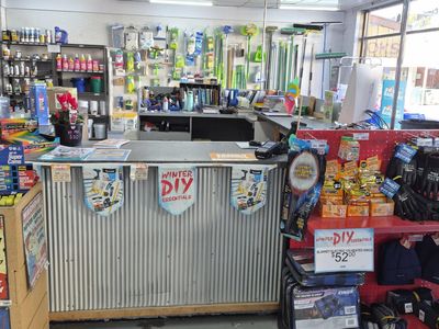 own-a-respected-home-hardware-business-in-victoria-39-s-premier-wine-and-tourism-re-0