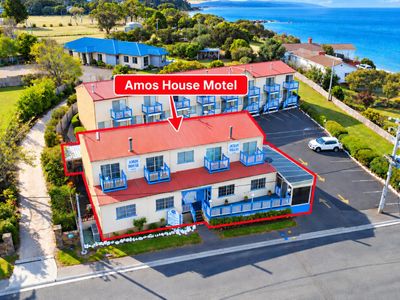 sea-change-east-coast-tasmania-7-holiday-ensuite-rooms-3-br-owners-home-restau-0