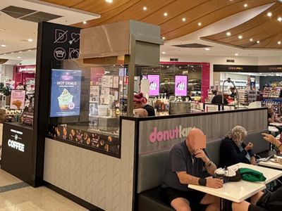 donut-king-franchise-bribie-island-idyllic-location-great-for-working-couple-4